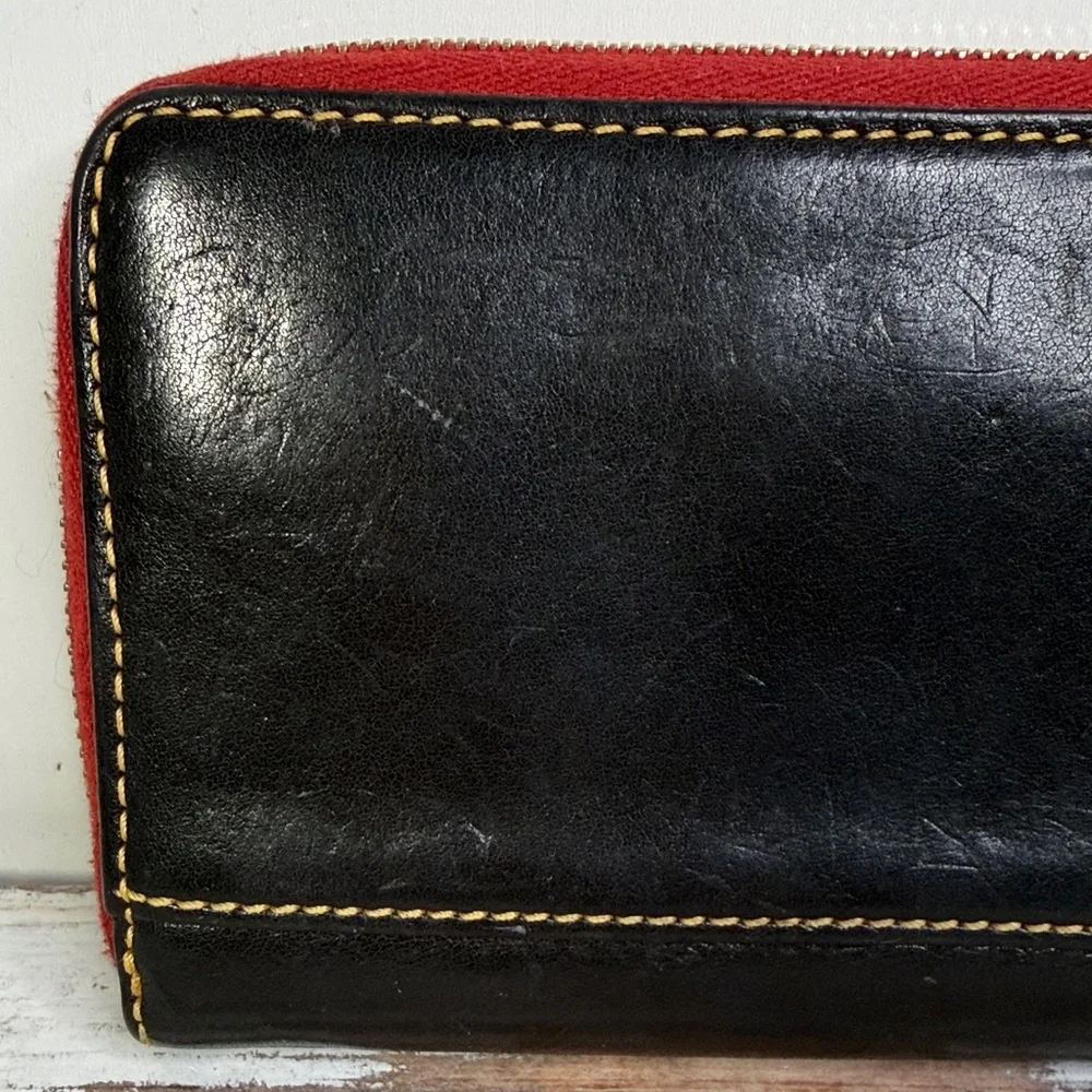 Dooney & Bourke Black Leather Wallet with Red Trim - Picture 9 of 11